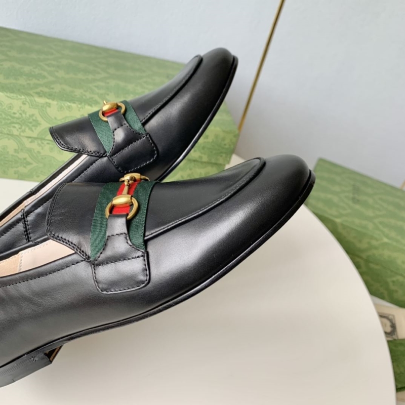 Gucci Leather Shoes